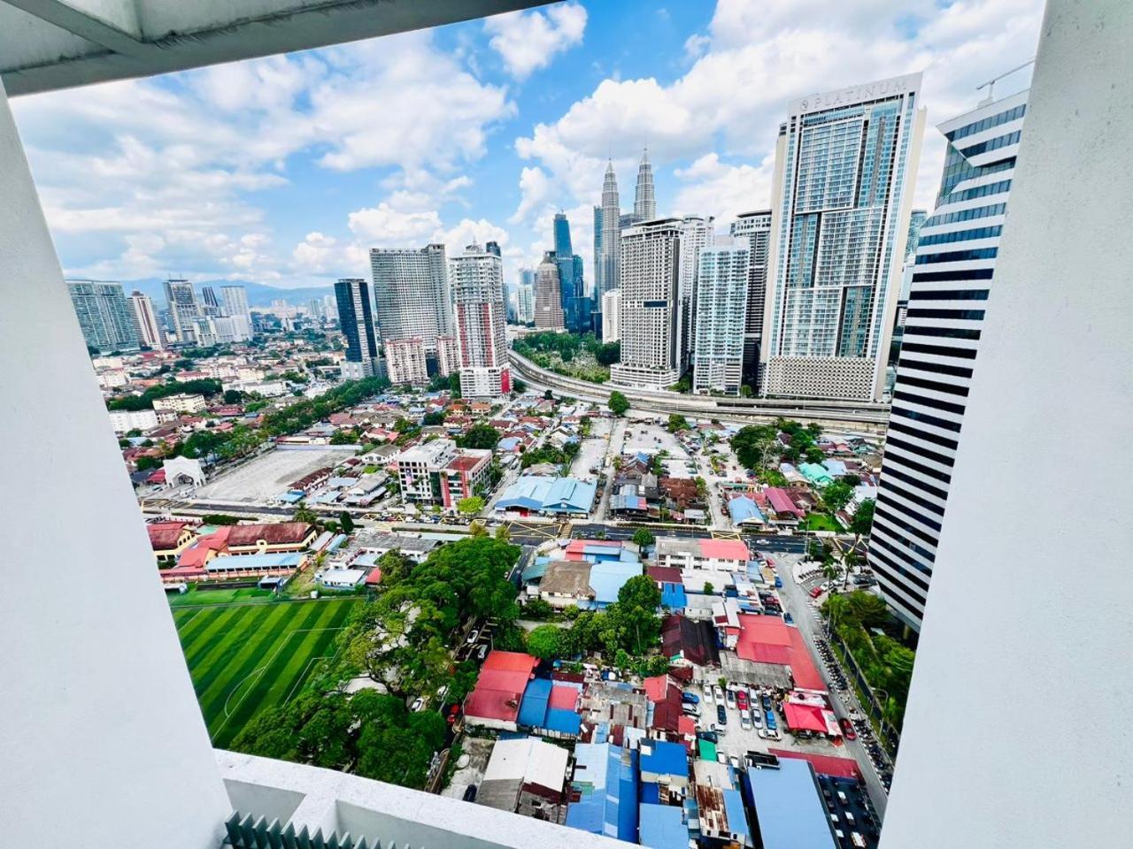 The Luxe Colony Skypool By Tasu Home Kuala Lumpur Exterior foto